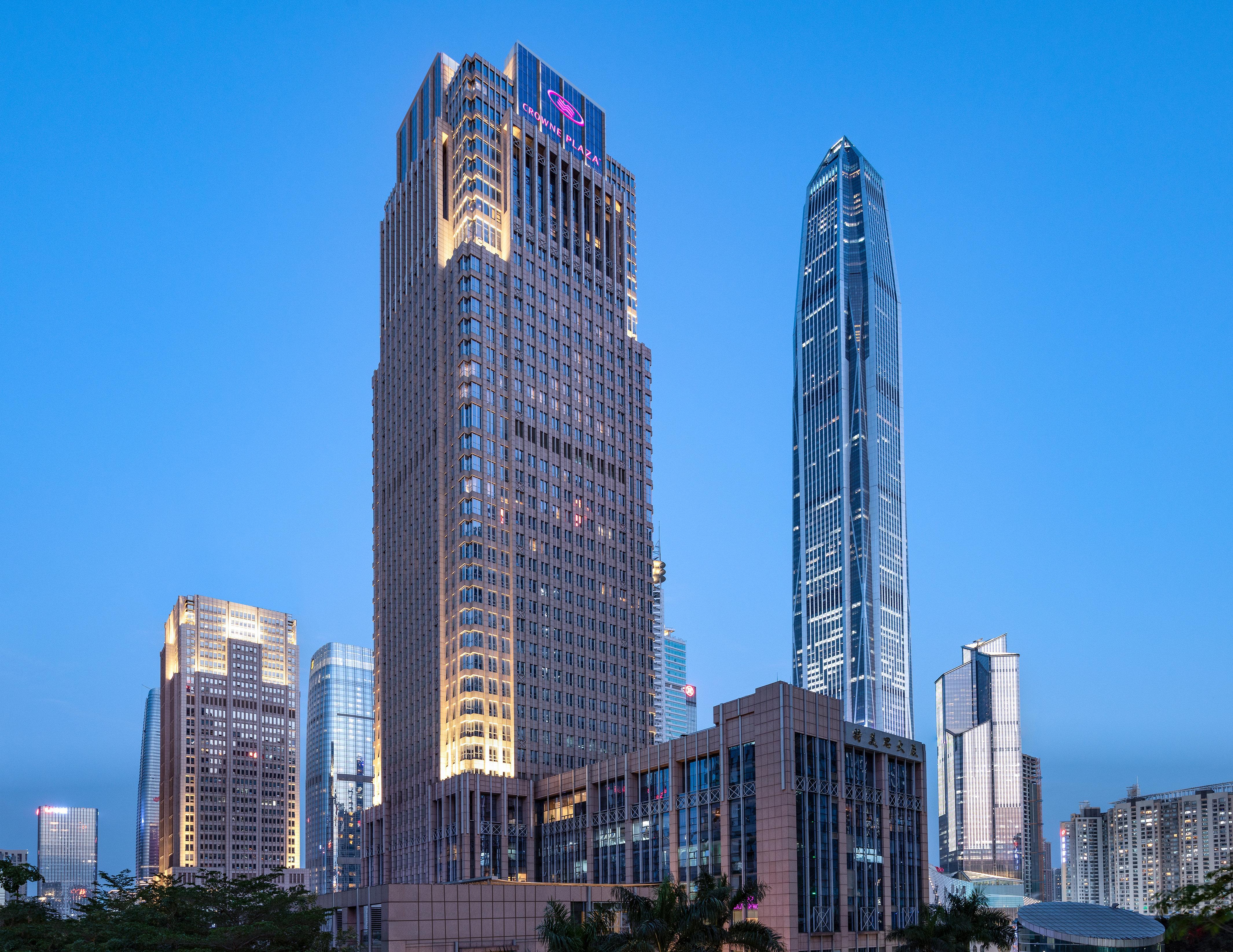 Crowne Plaza Shenzhen Futian, Near To Shenzhen Convention&Exhibition Centre, Shenzhen Stock Exchange And Shenzhen Civic Center, Outdoor Heated Pool Hotel Bagian luar foto